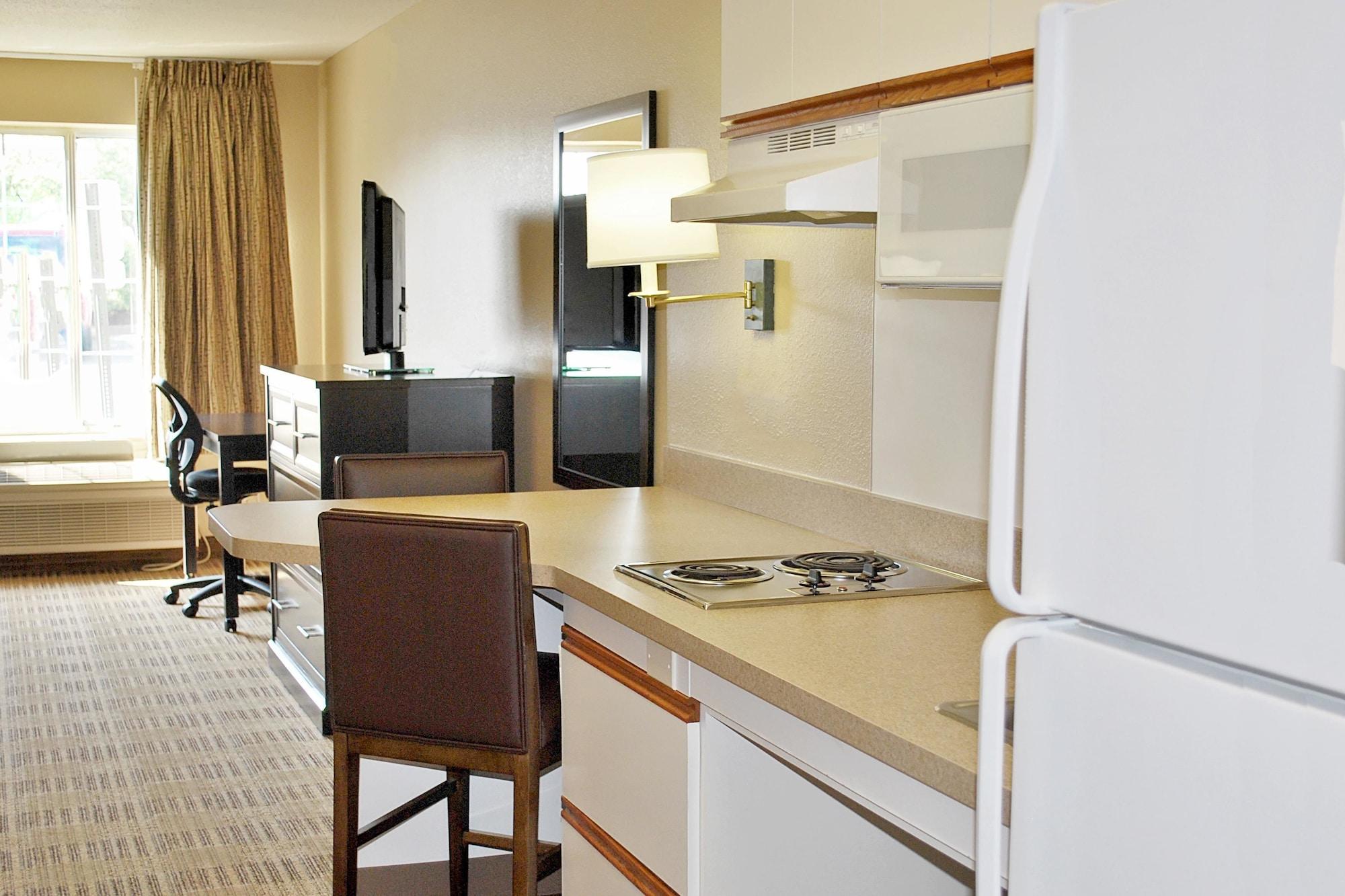 Hawthorn Extended By Wyndham Dfw Airport North 2*