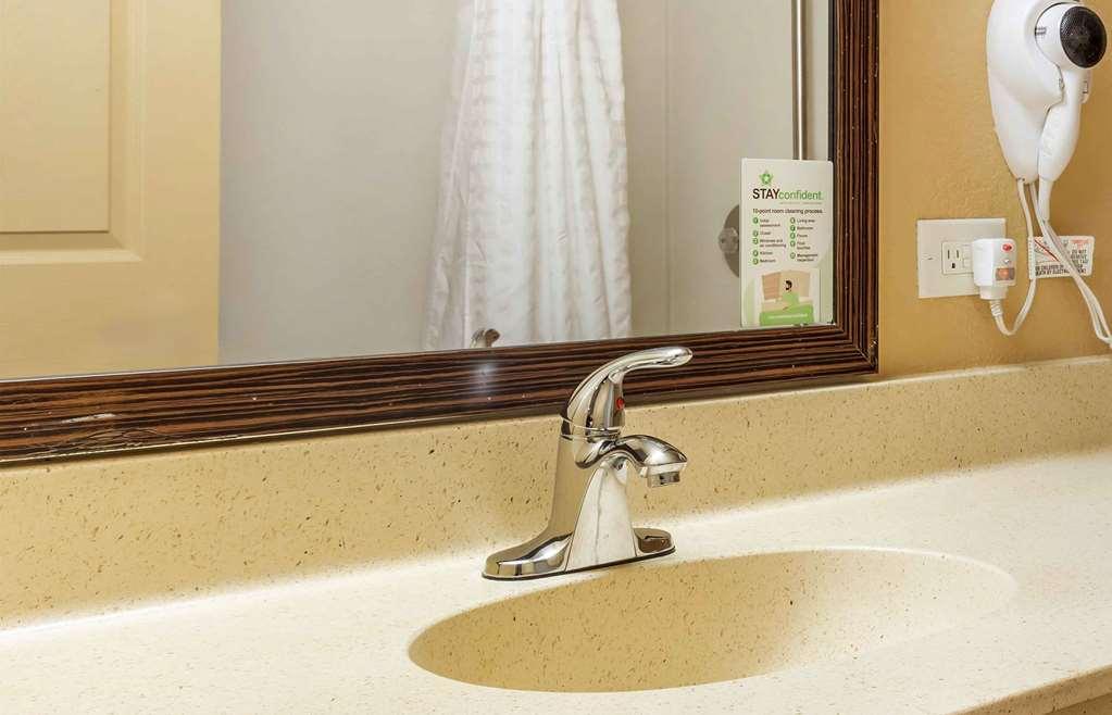 Hotel Hawthorn Extended By Wyndham Dfw Airport North 2*