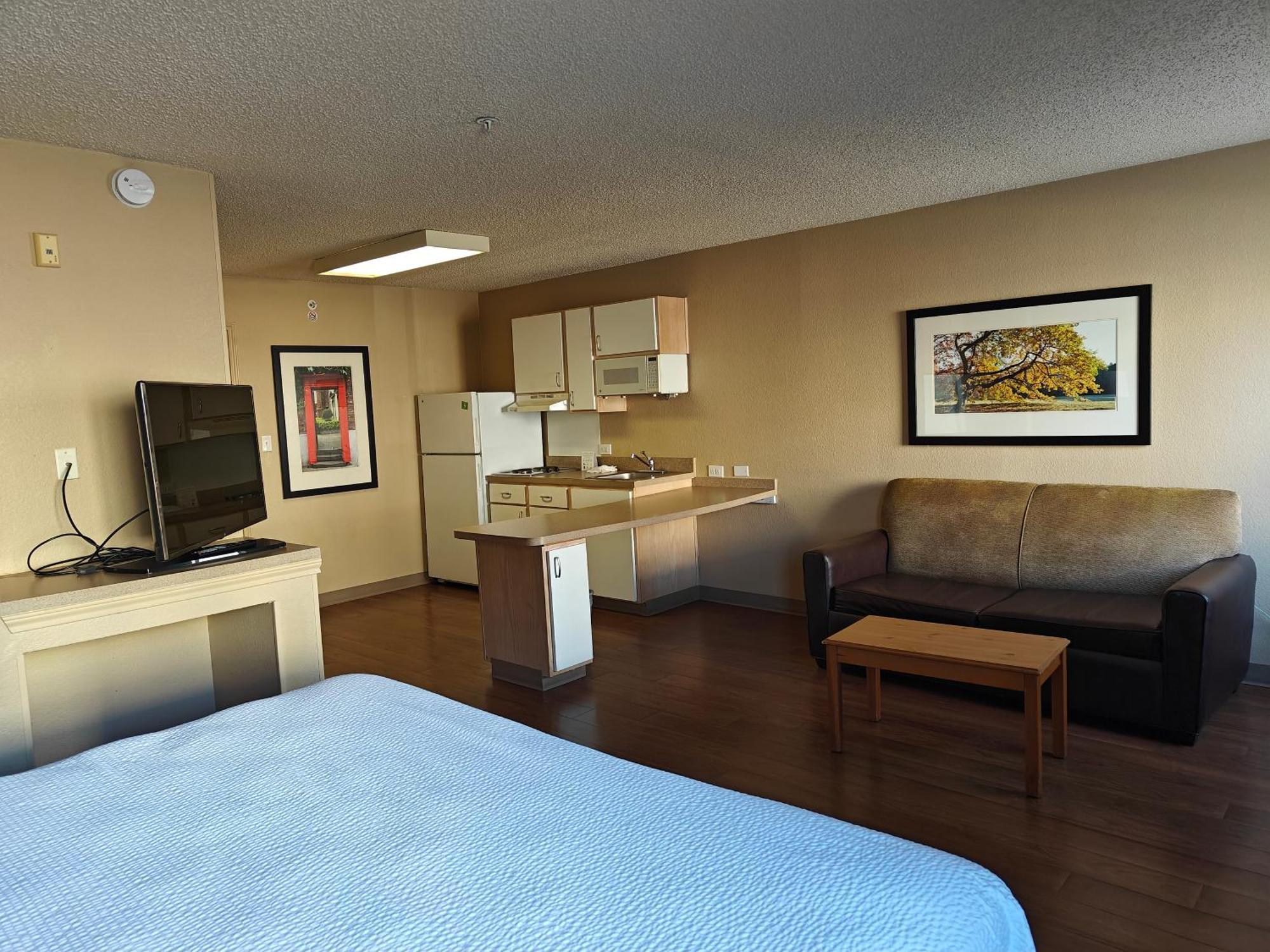 Hotel Hawthorn Extended By Wyndham Dfw Airport North 2*